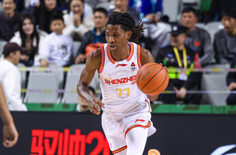 AYX GAMES-神剧情！史密斯43+7压哨三分反绝杀深圳双杀浙江 约克三分准绝杀